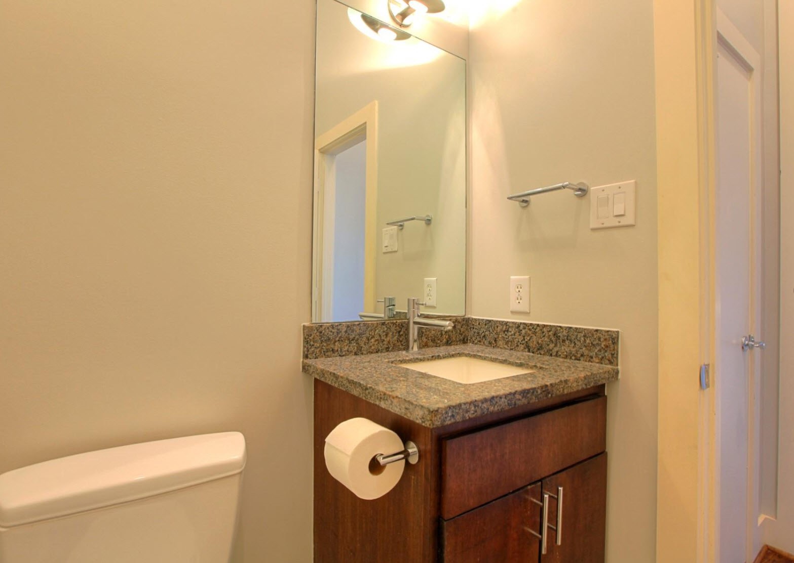 1504 Hazel Street Property Photo 9