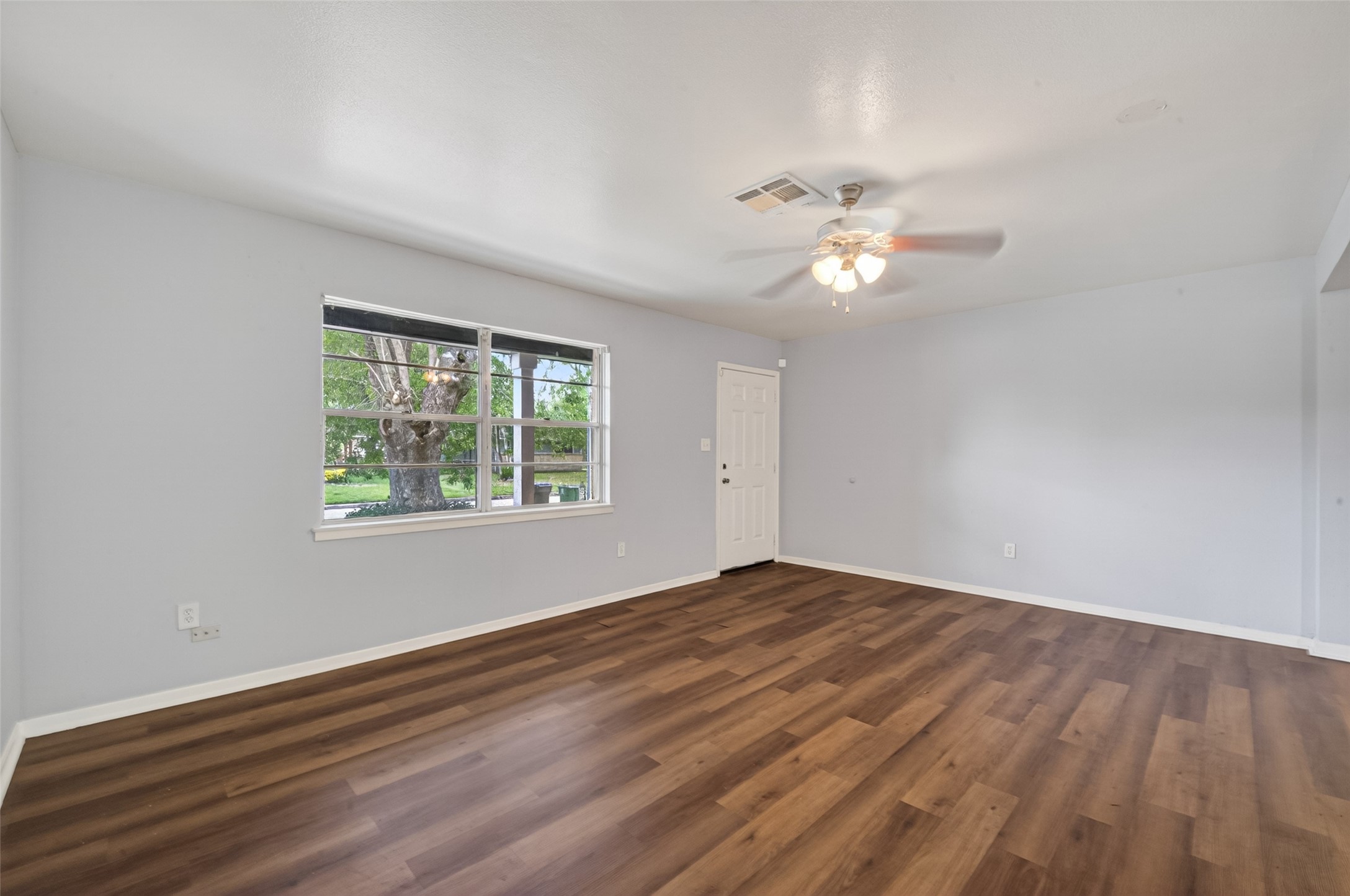 3918 Tavenor Lane Property Photo 30