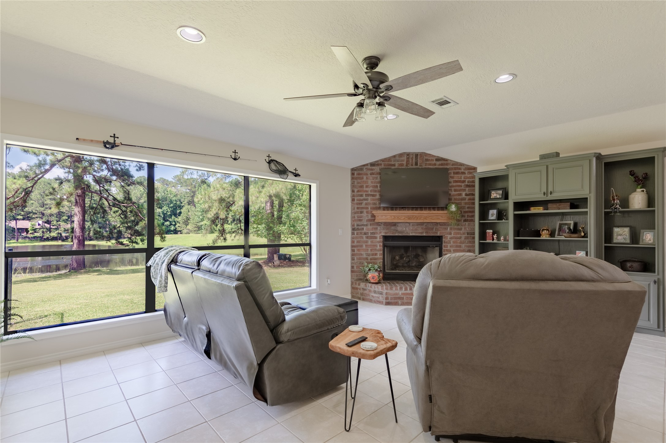 184 Birch Street Property Photo 12