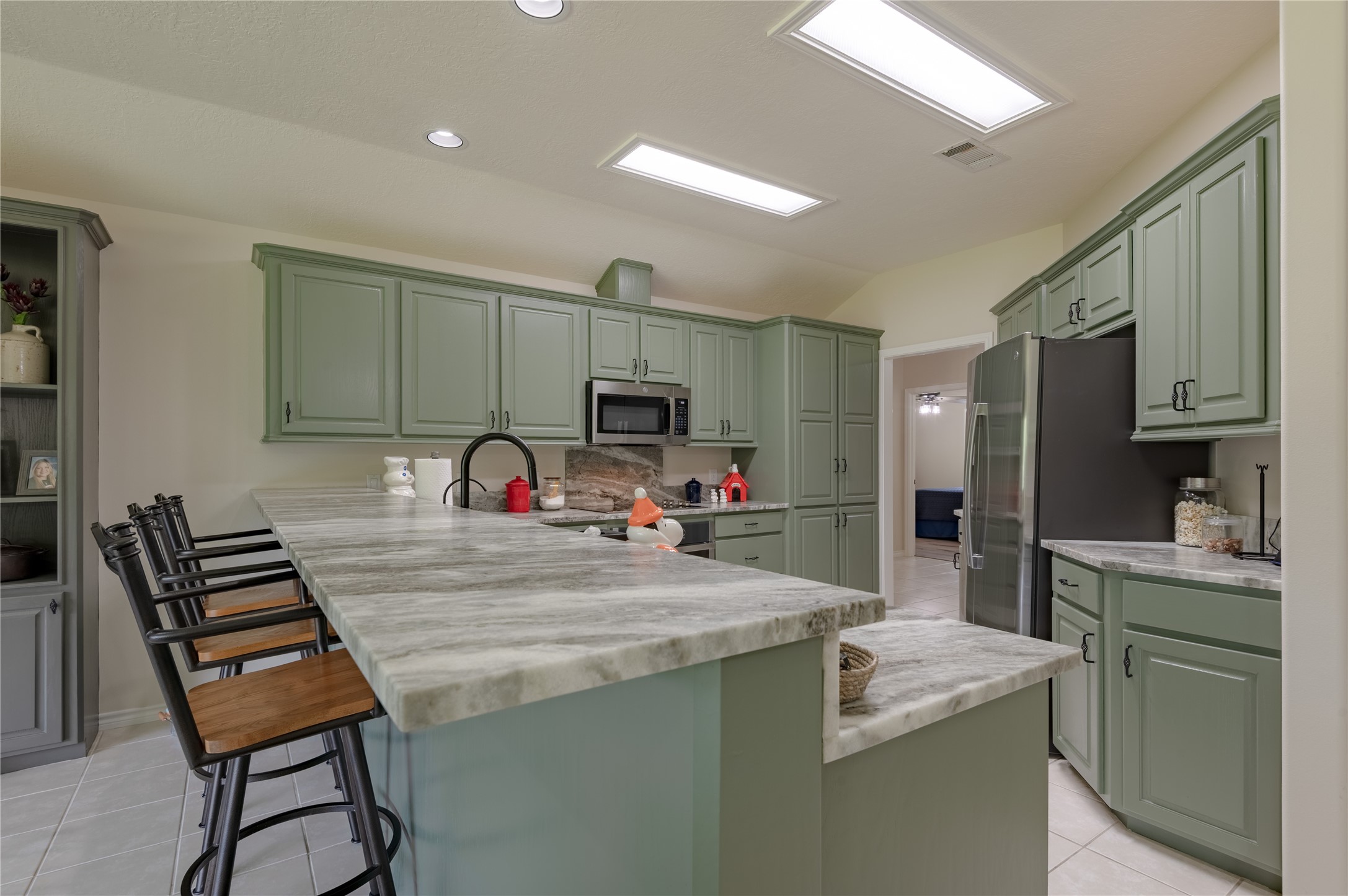 184 Birch Street Property Photo 14