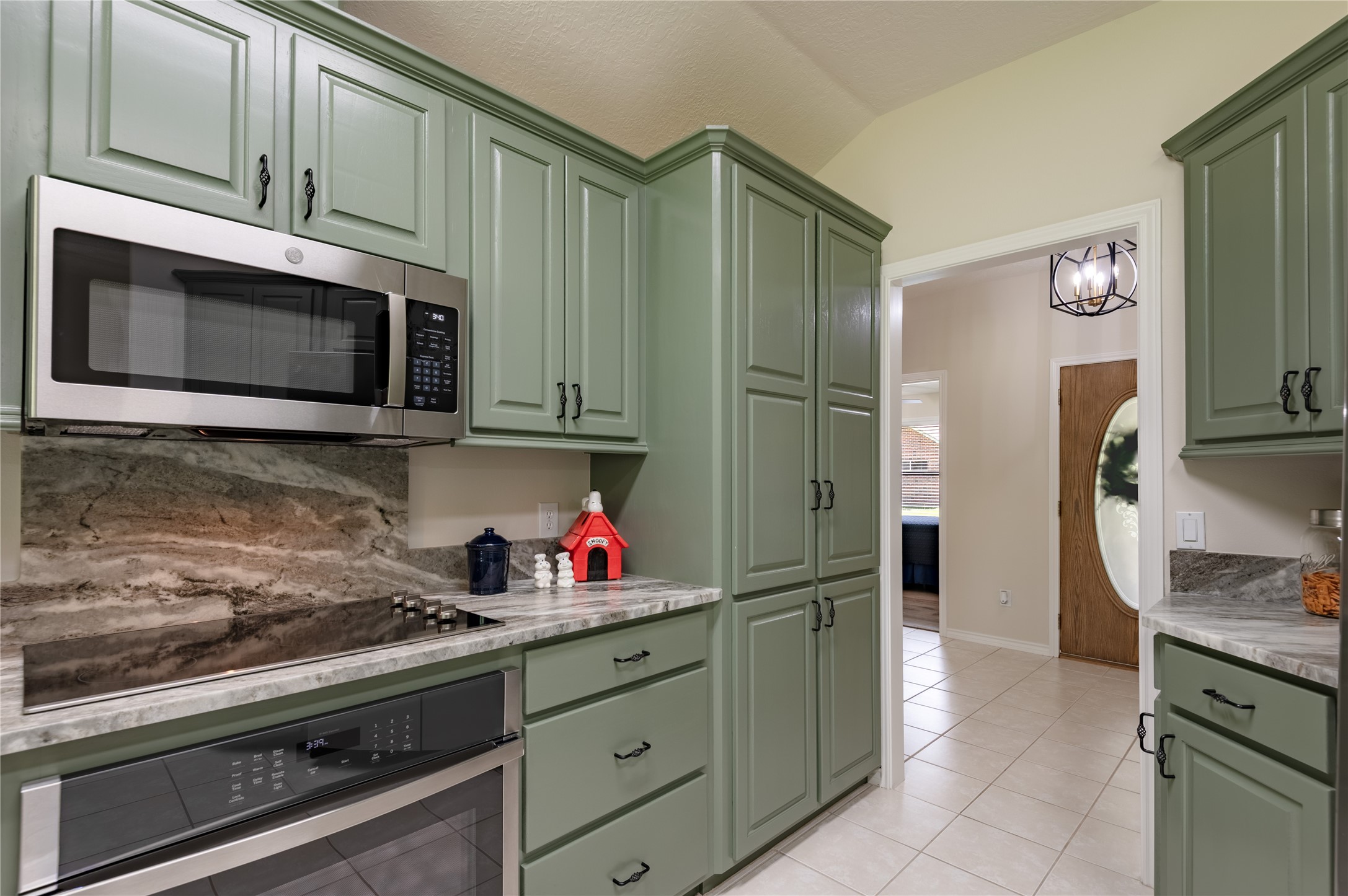184 Birch Street Property Photo 18