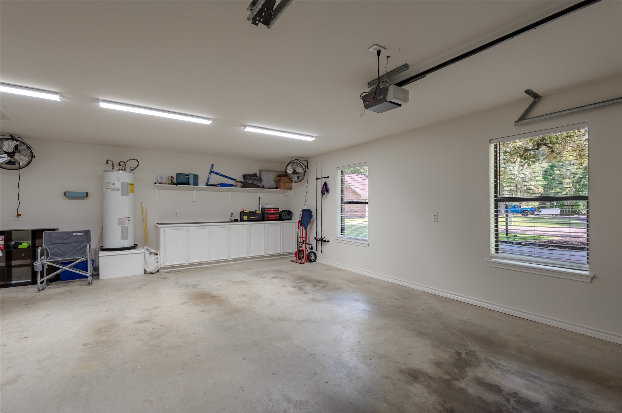 184 Birch Street Property Photo 33