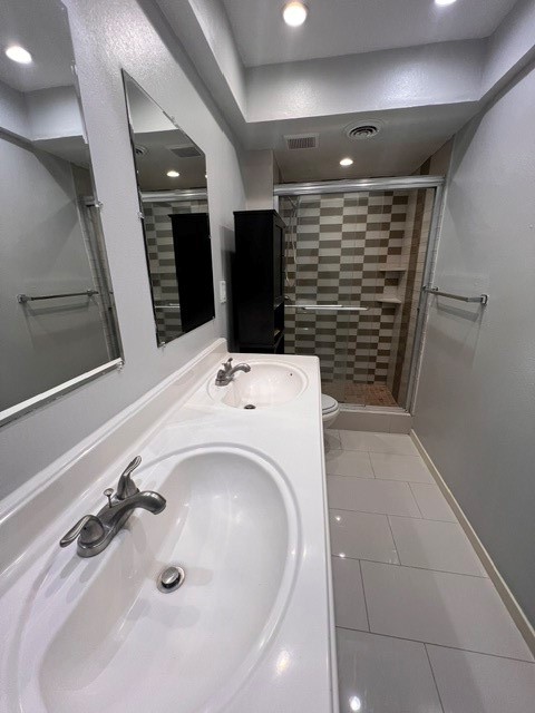 9543 Beverlyhill St Property Photo 13