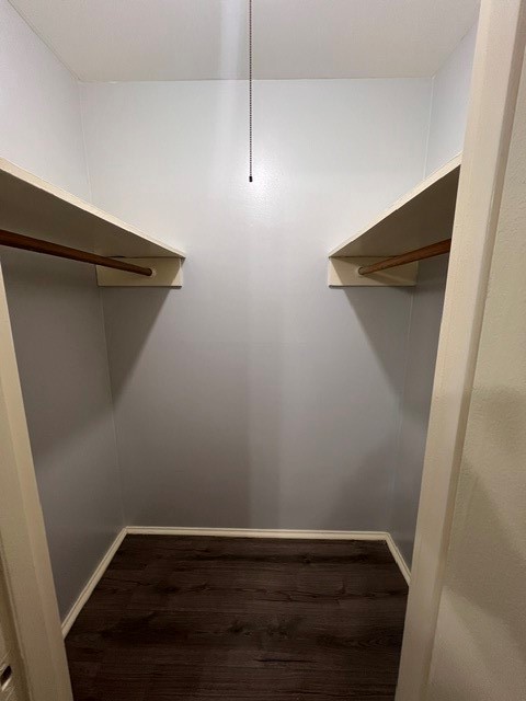 9543 Beverlyhill St Property Photo 14