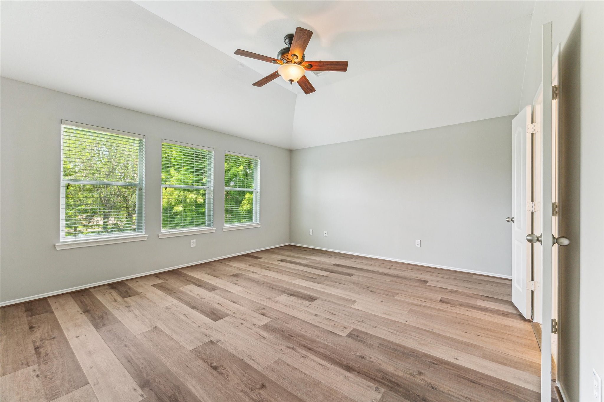 2551 Goldeneye Lane Property Photo 17