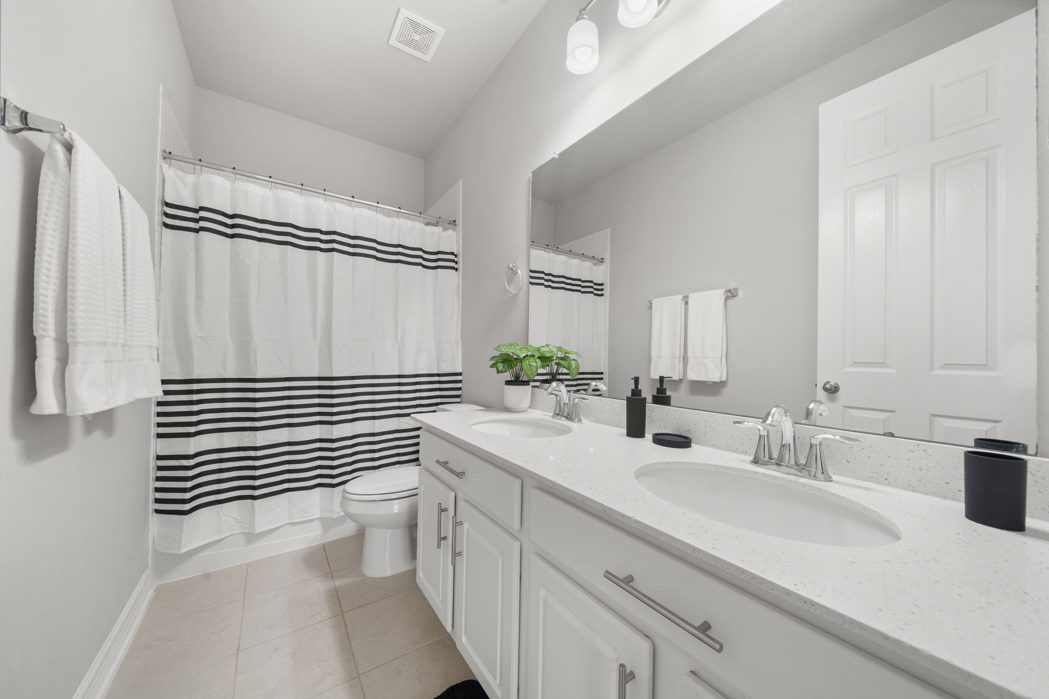 27130 Spanish Wind Court Property Photo 17
