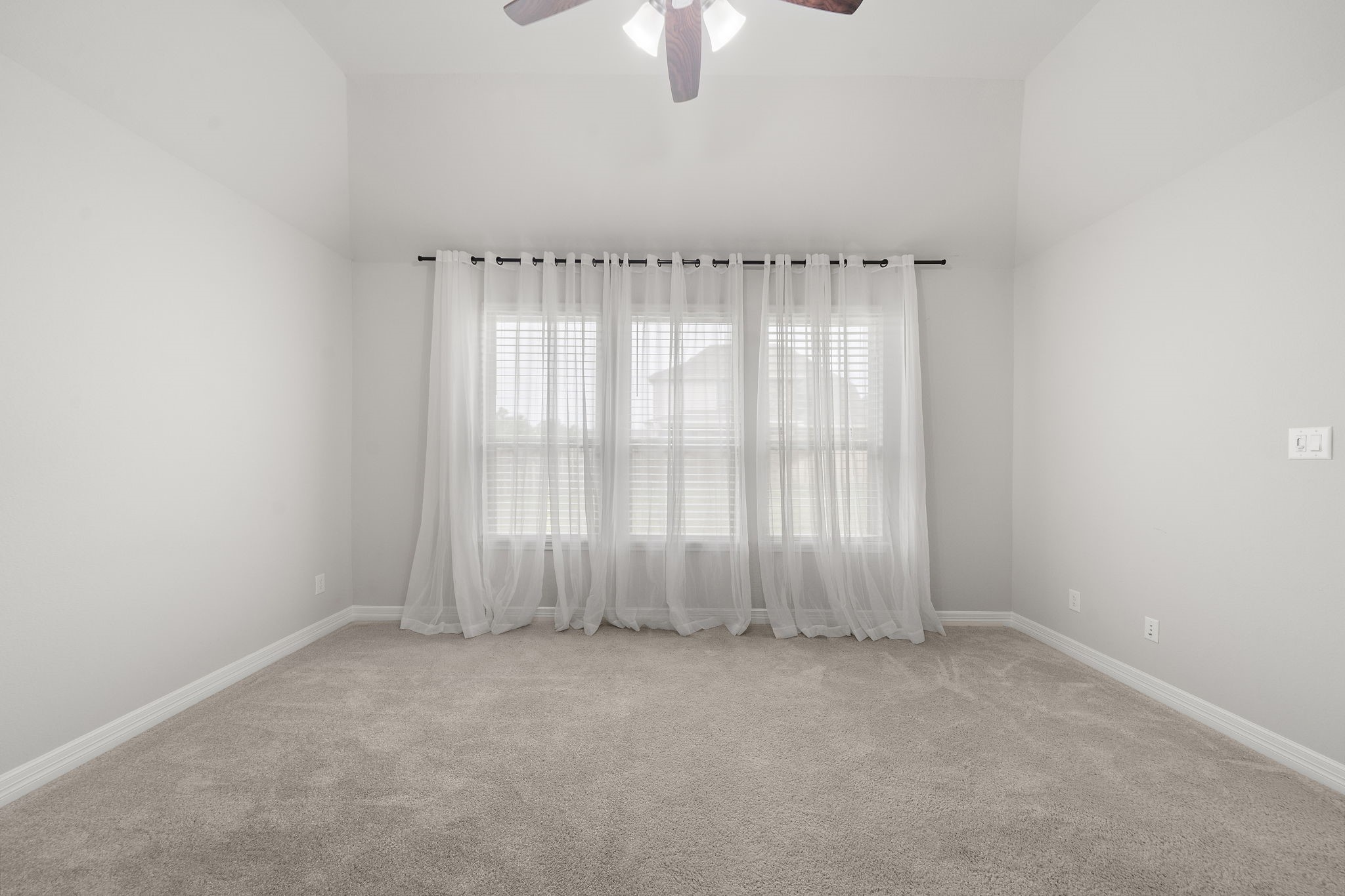27130 Spanish Wind Court Property Photo 25