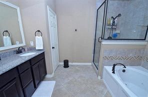 6323 Falling Briar Lane Property Photo 4