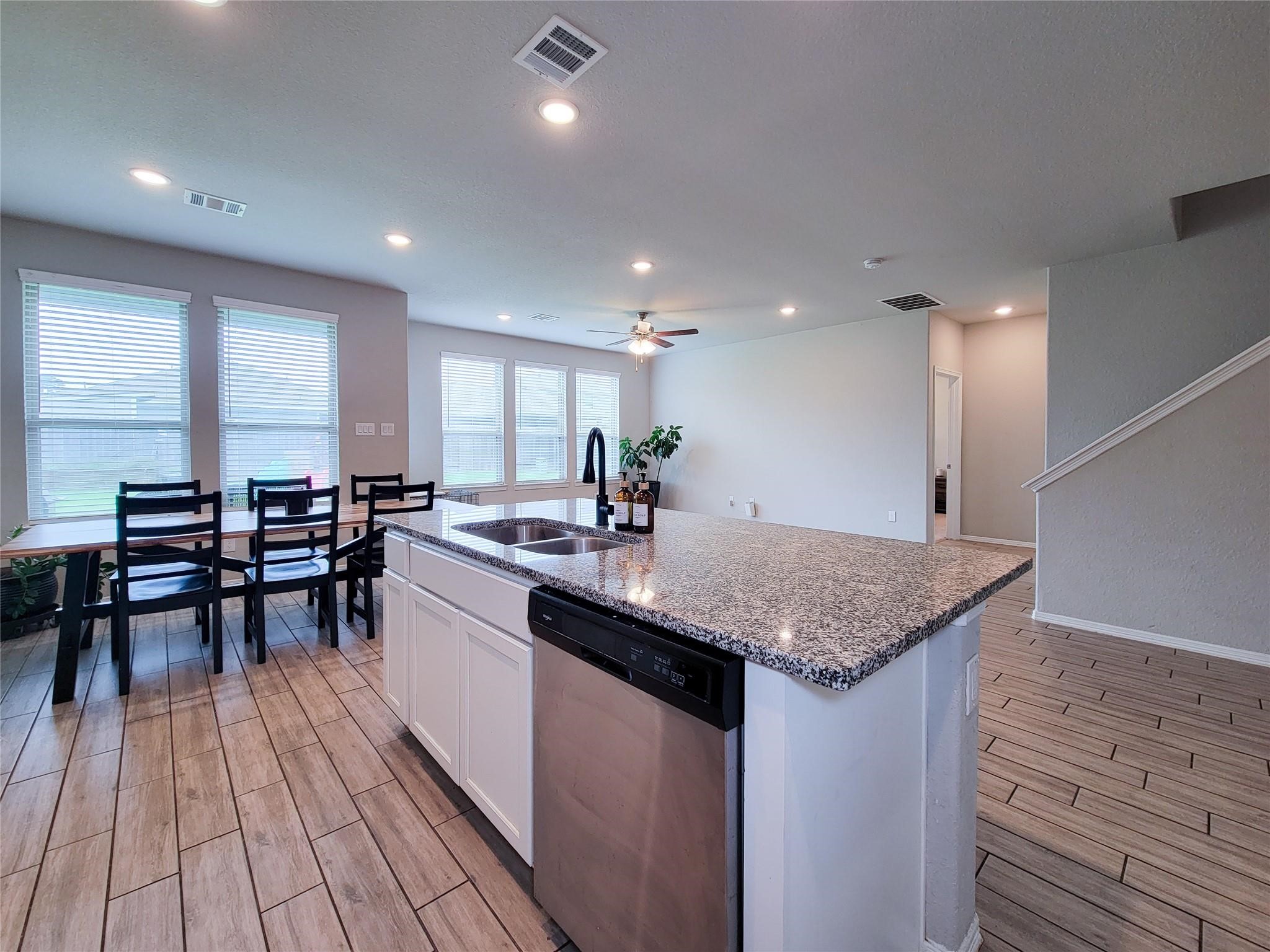 24811 Crimson Pine Drive Property Photo 20