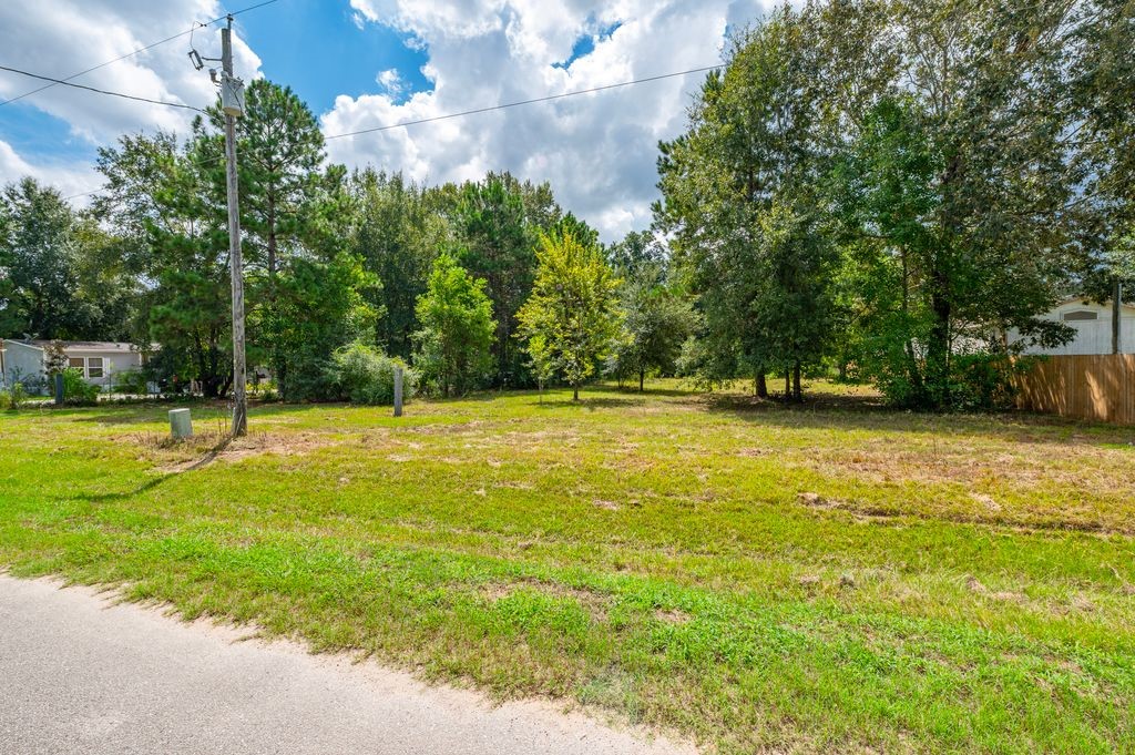 504 County Road 3415 Property Photo 13
