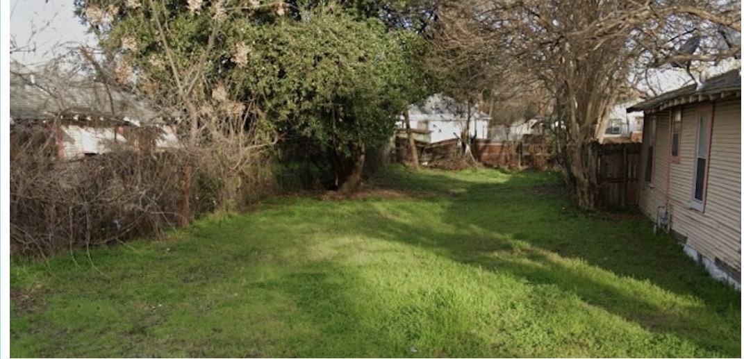 2241 Dathe Street Property Photo 1