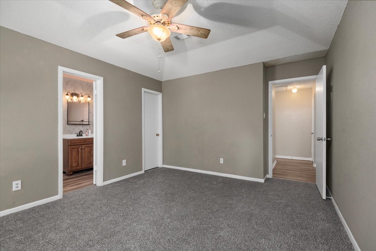 18906 Sandia Pines Drive Property Photo 19