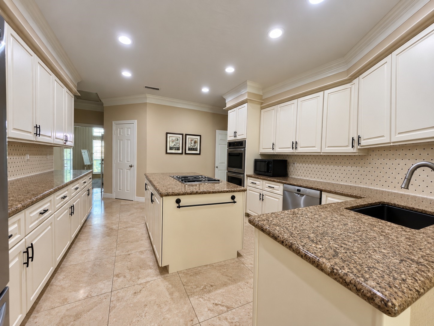13411 W Carousel Court Property Photo 7