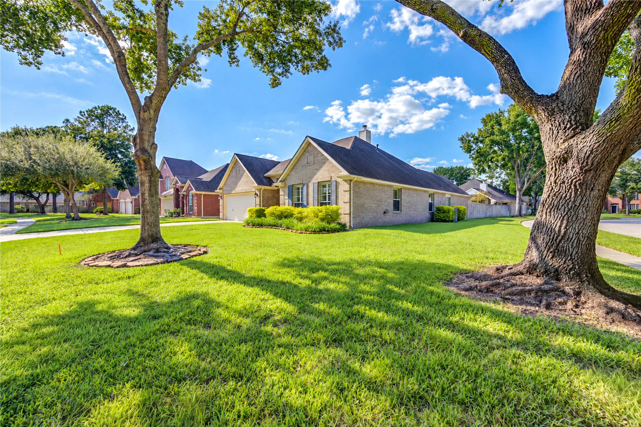 3302 Pioneer Bend Lane Property Photo 1