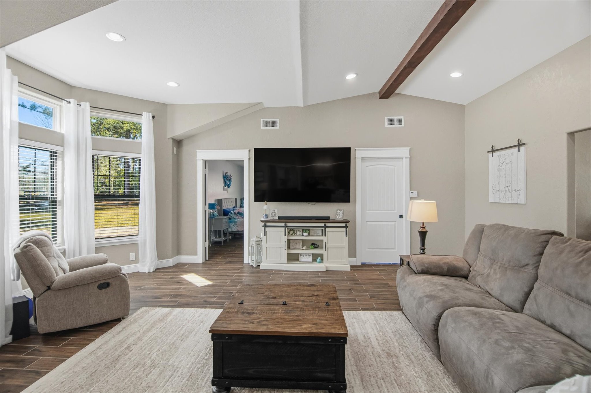 9711 Highway 150 Property Photo 24
