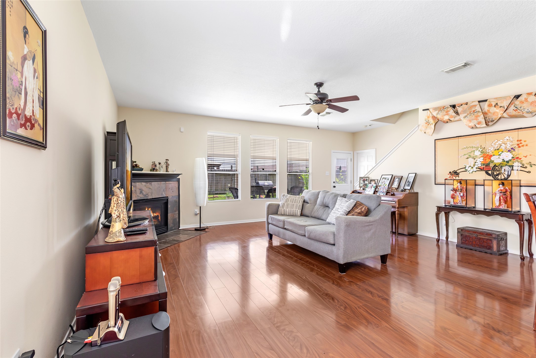 12122 Landsdown Ridge Way Property Photo 8