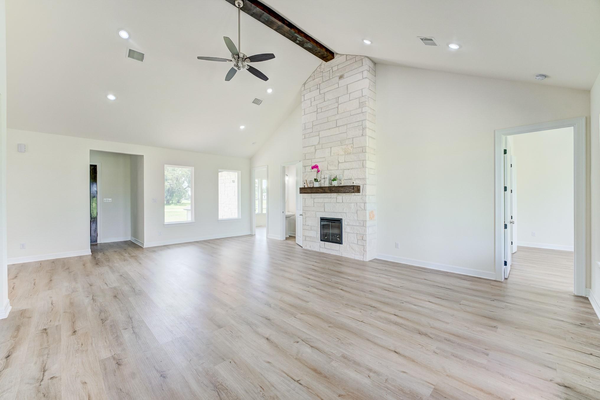 1720 Flintlock Court, Angleton Tx 77515 Property Photo 13