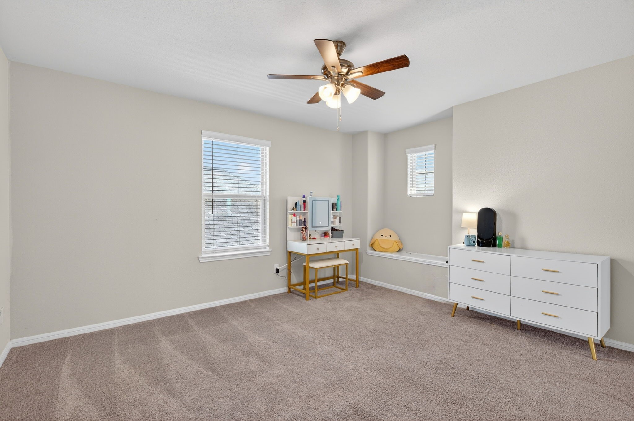 2121 Cedar Way Dr Property Photo 21