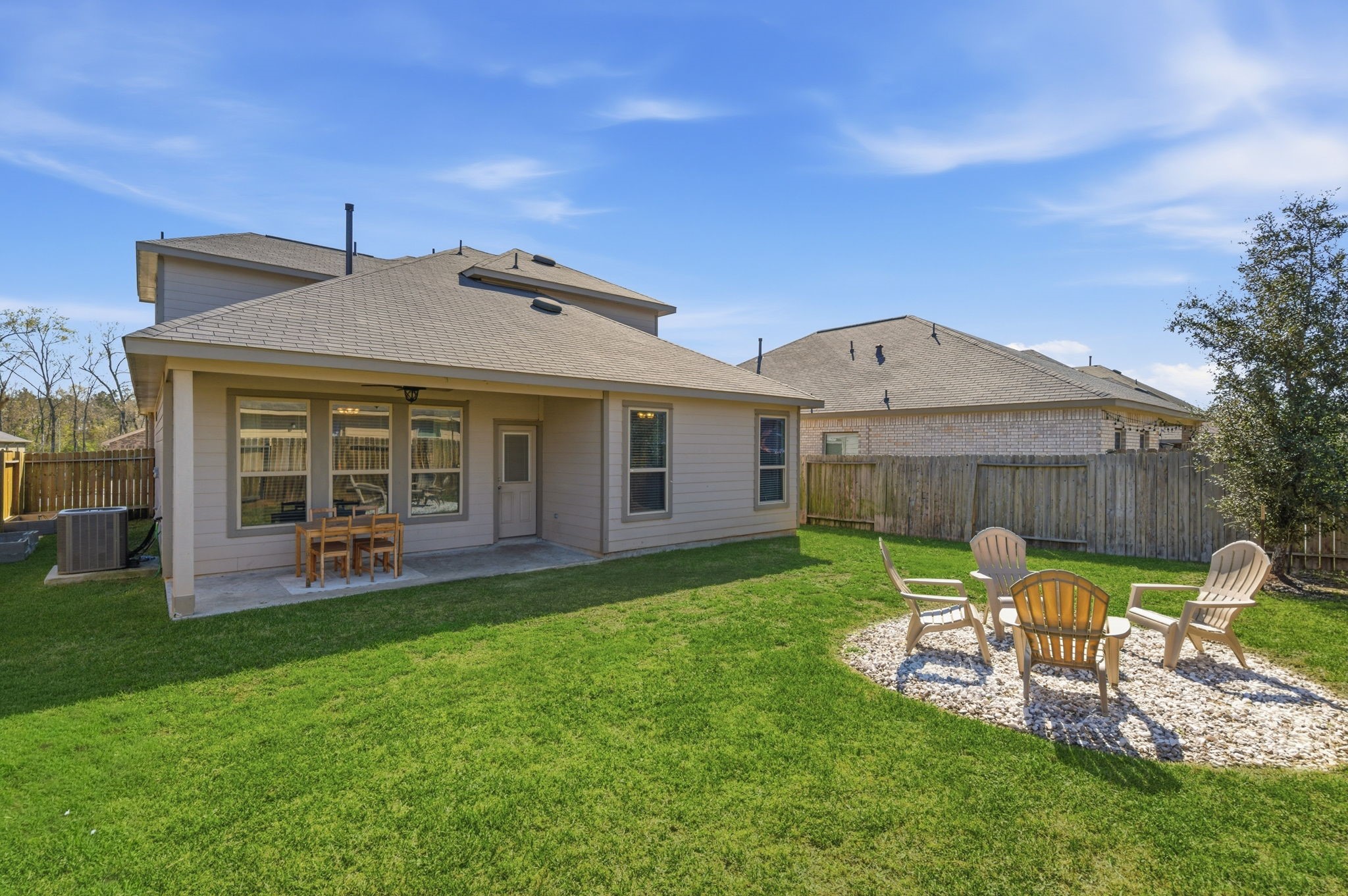 2121 Cedar Way Dr Property Photo 22