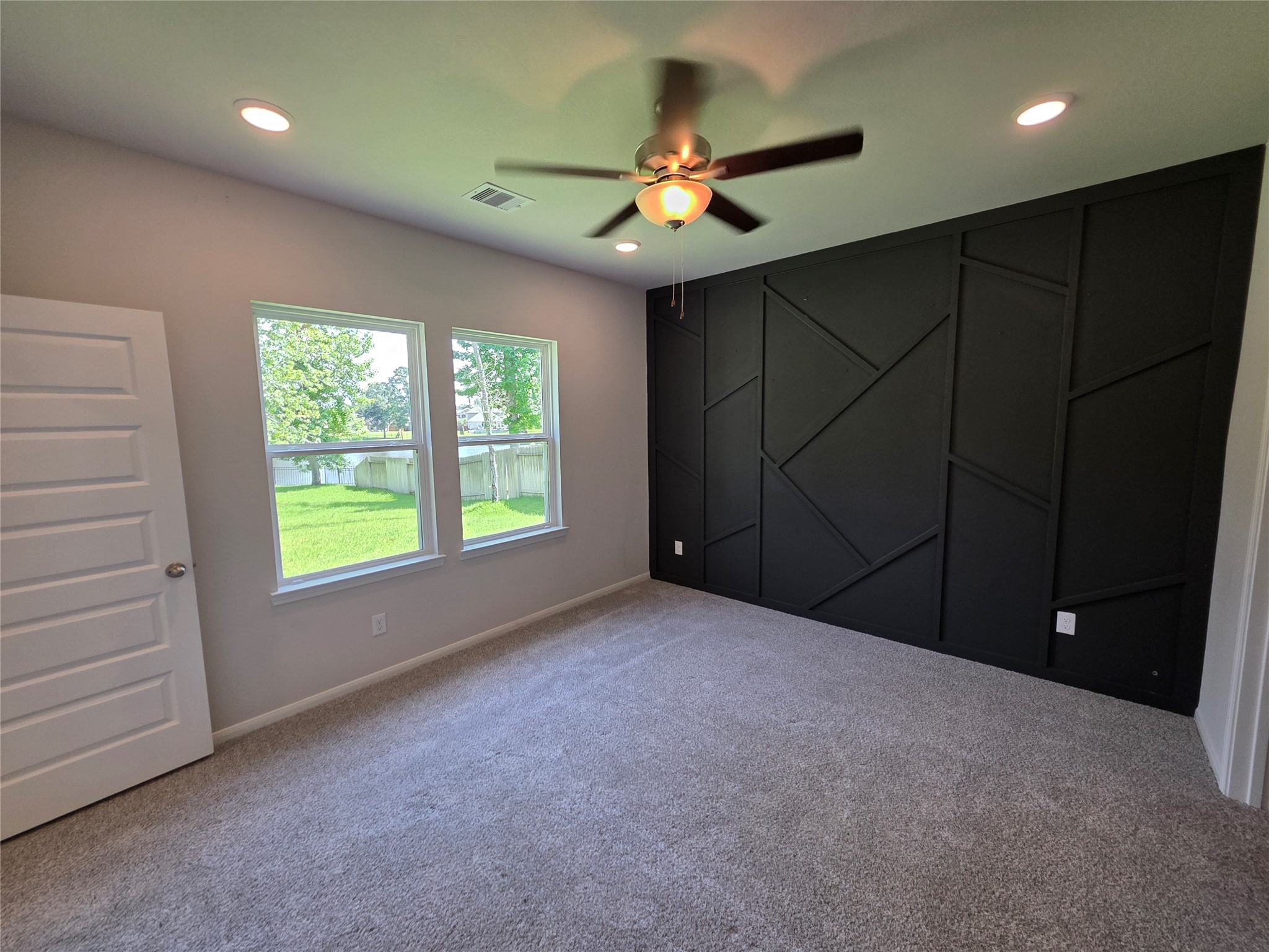 110 Elm Tree Circle Property Photo 8