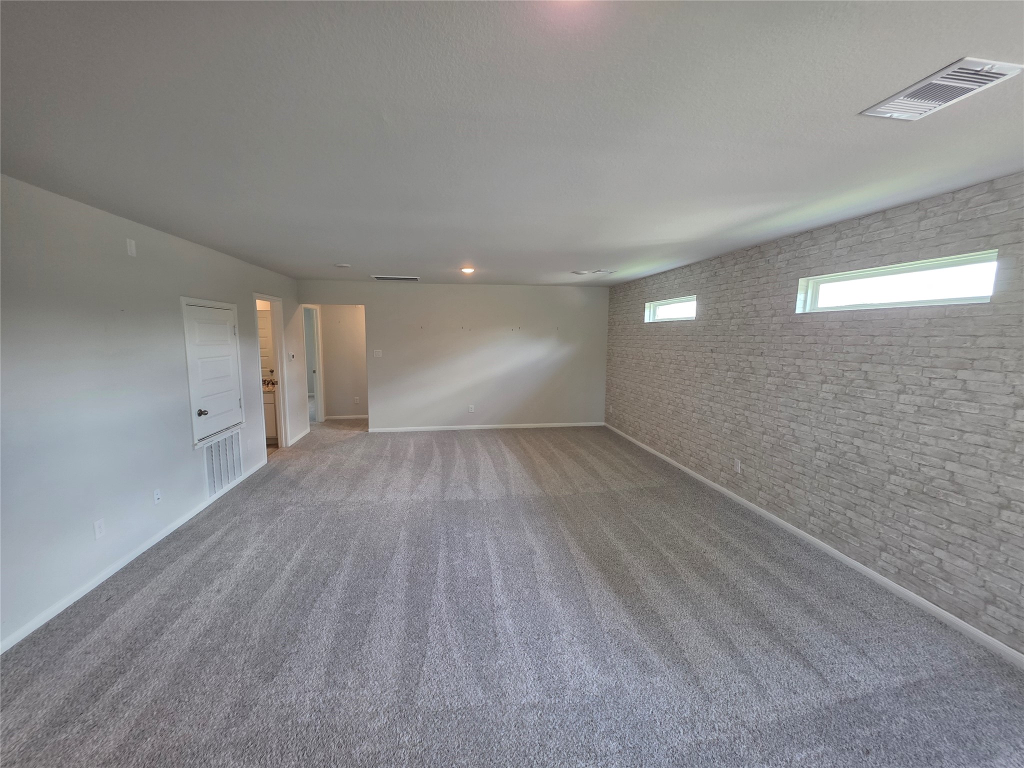 110 Elm Tree Circle Property Photo 15