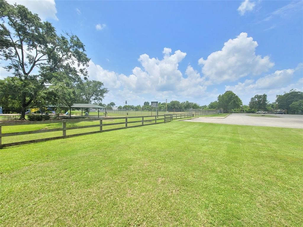 202 Avenue J Property Photo 18