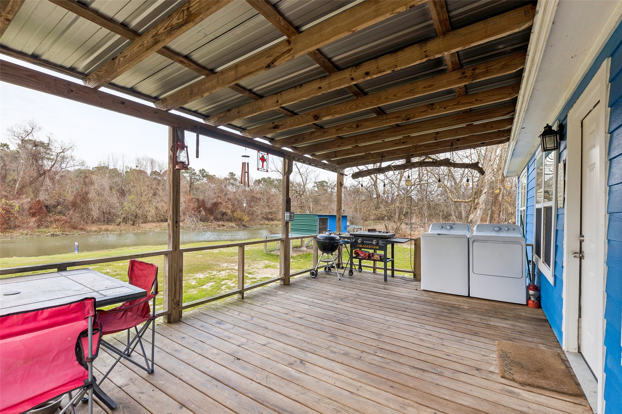 239 Fishermans Trail Property Photo 10