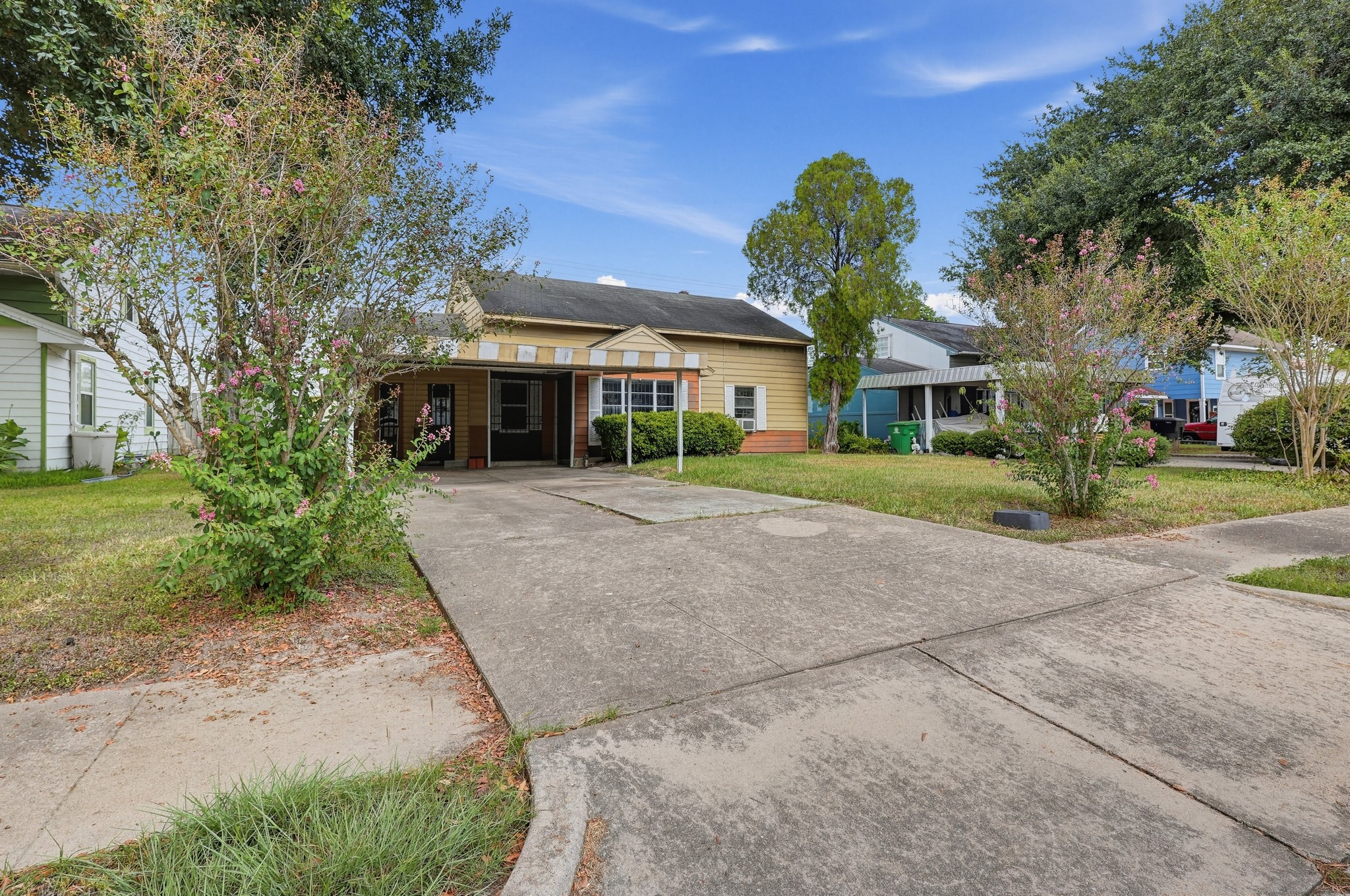 3815 Zephyr Street Property Photo 2