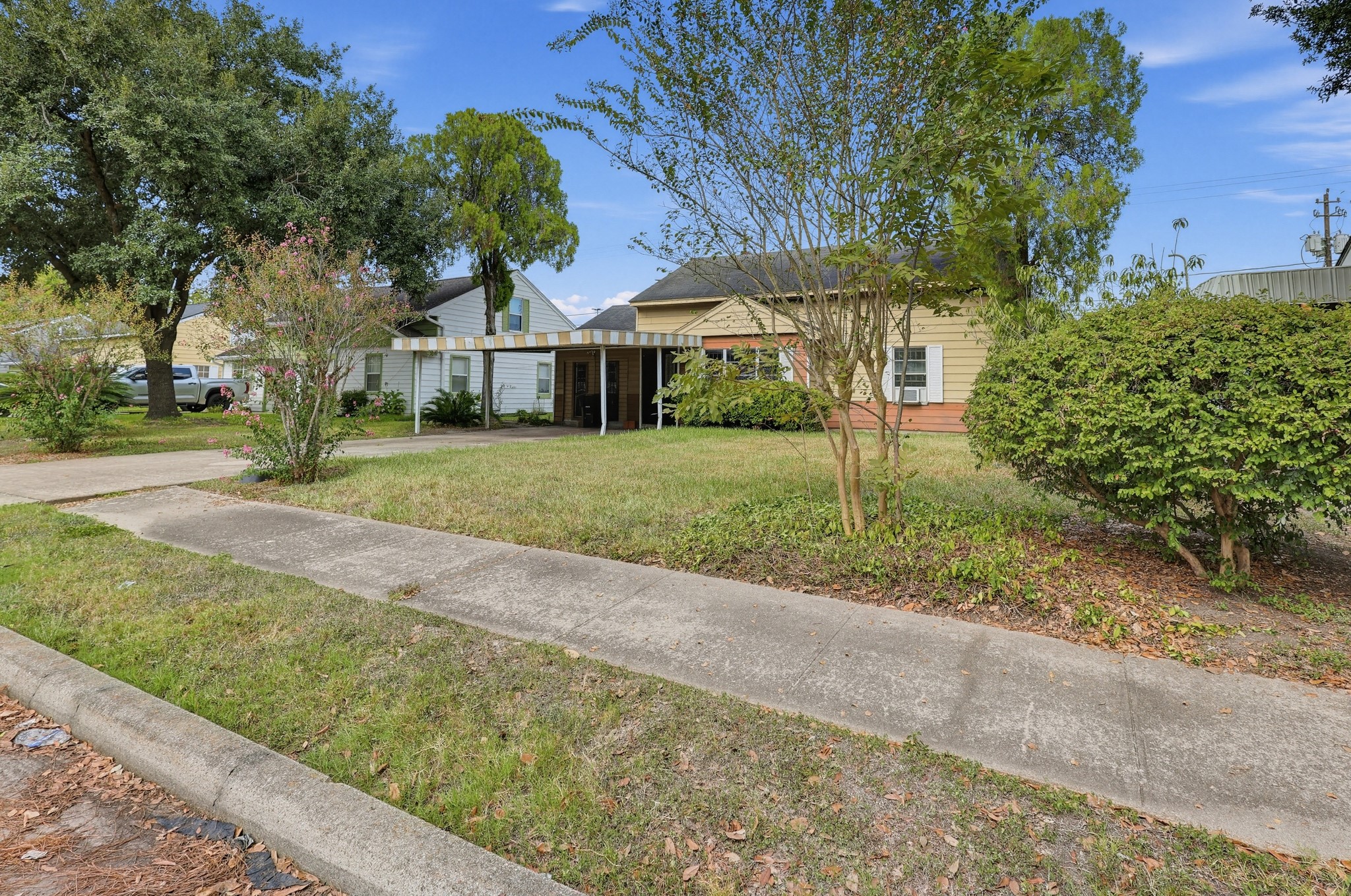 3815 Zephyr Street Property Photo 3