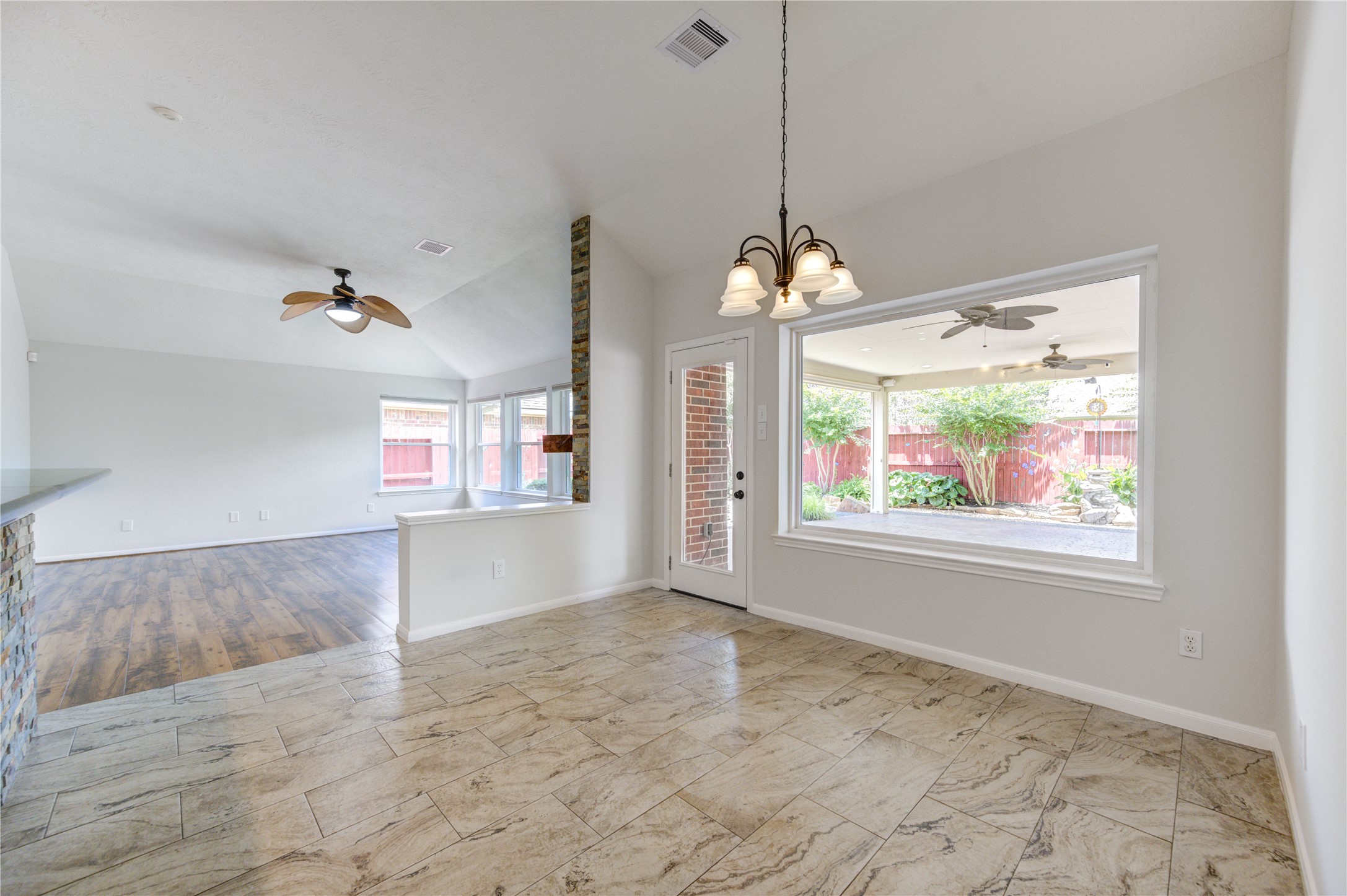 15831 Laurel Cove Cove Property Photo 33