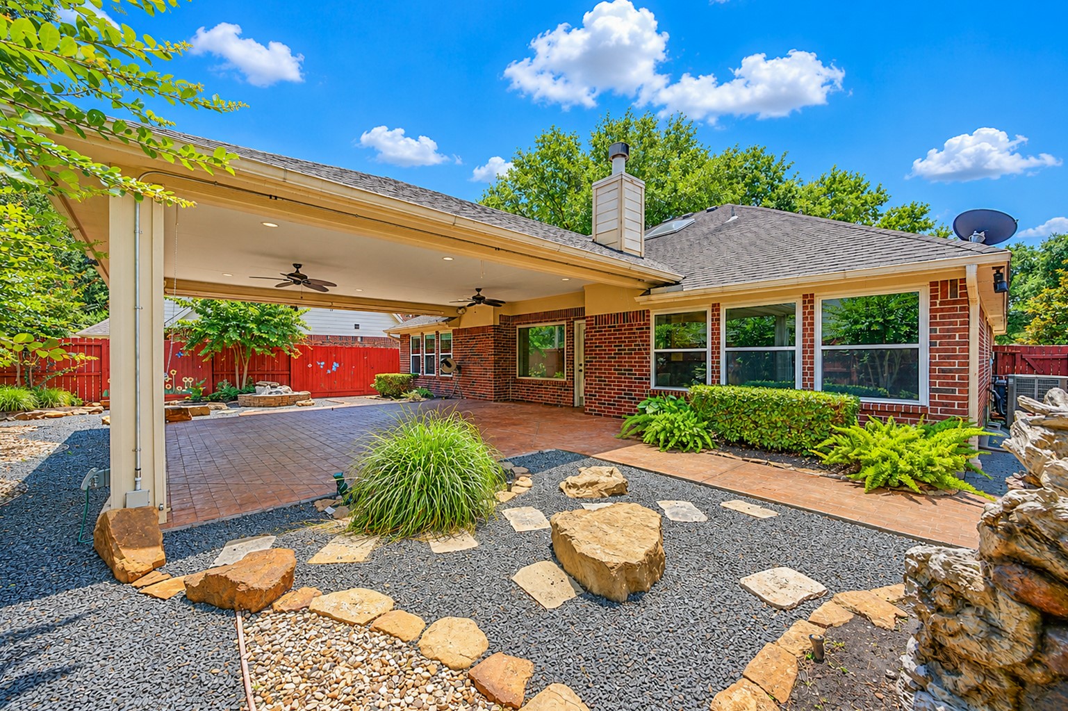 15831 Laurel Cove Cove Property Photo 45