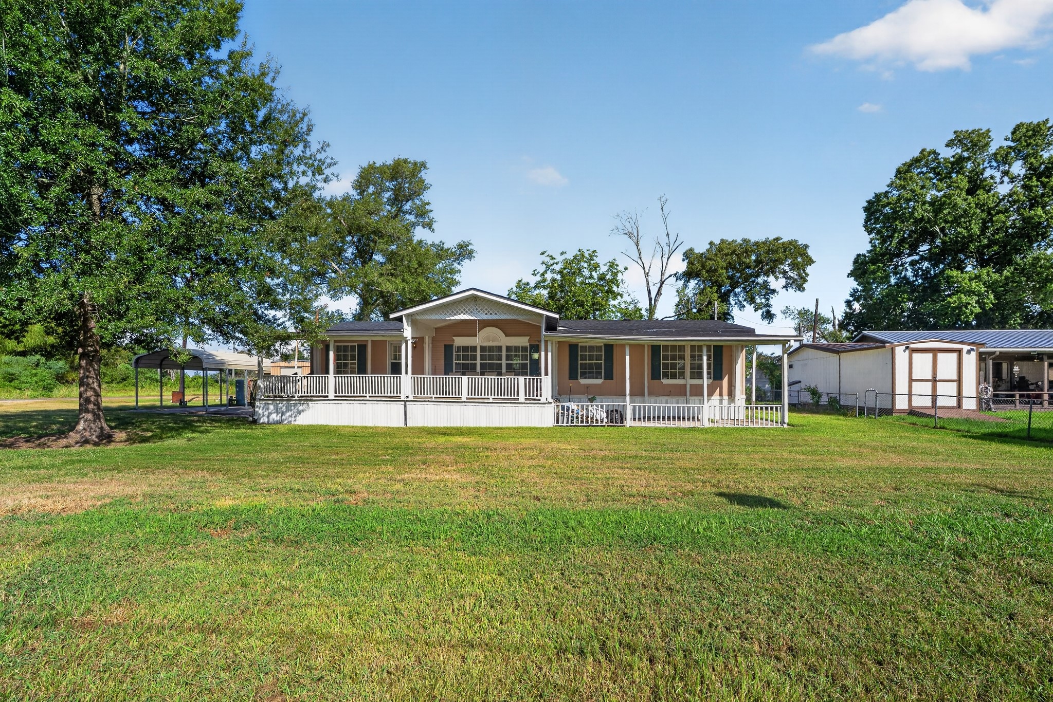 113 Butternut Property Photo 1