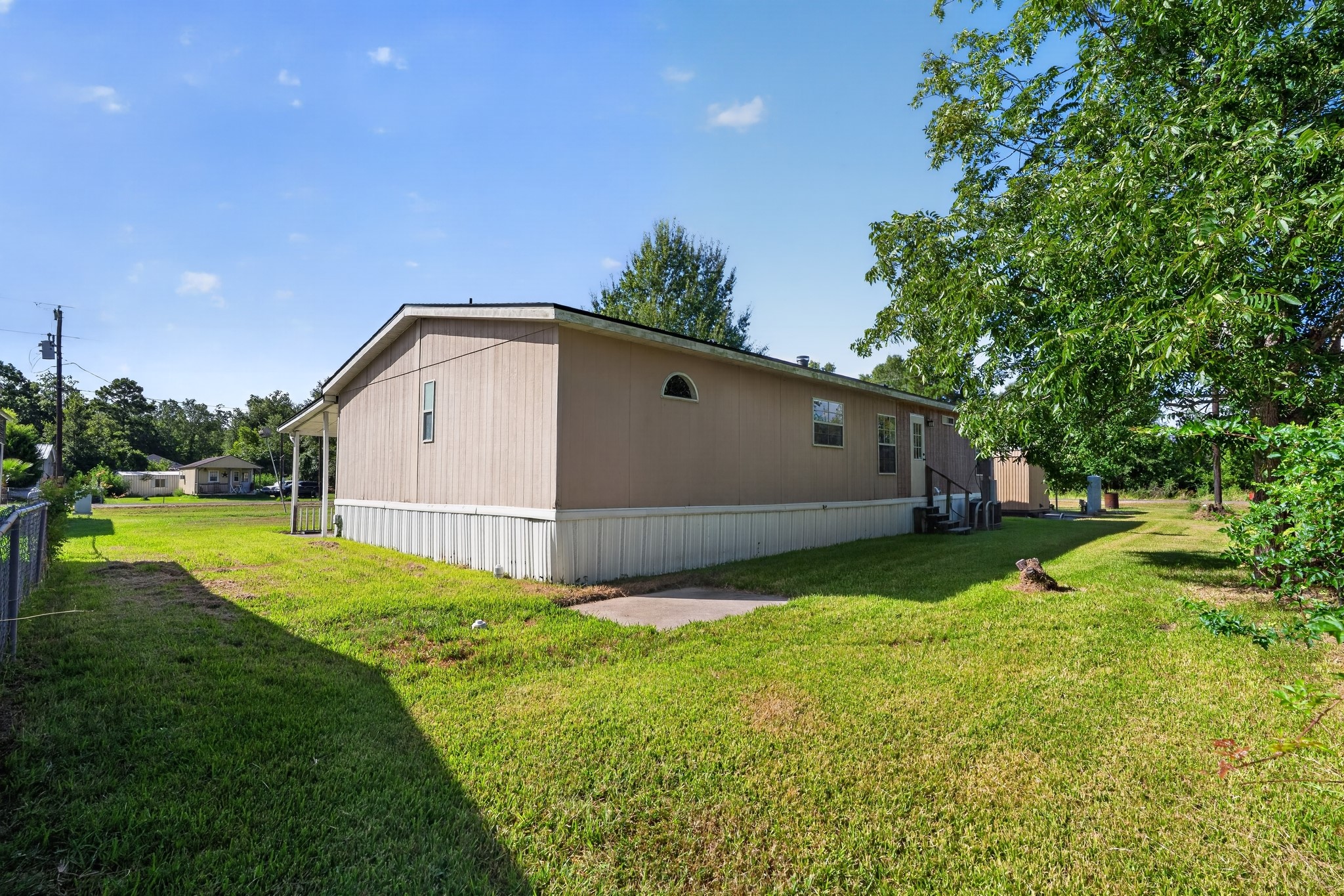 113 Butternut Property Photo 3