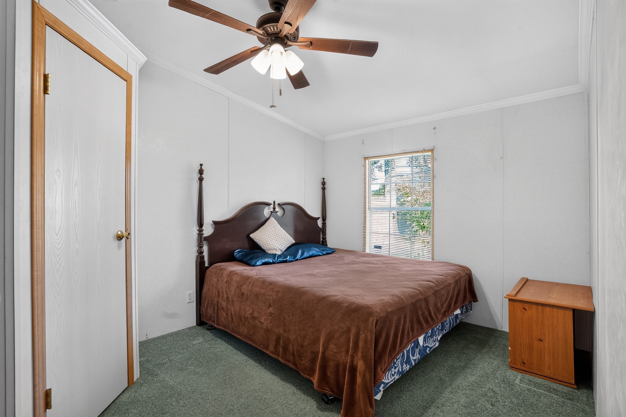 113 Butternut Property Photo 14