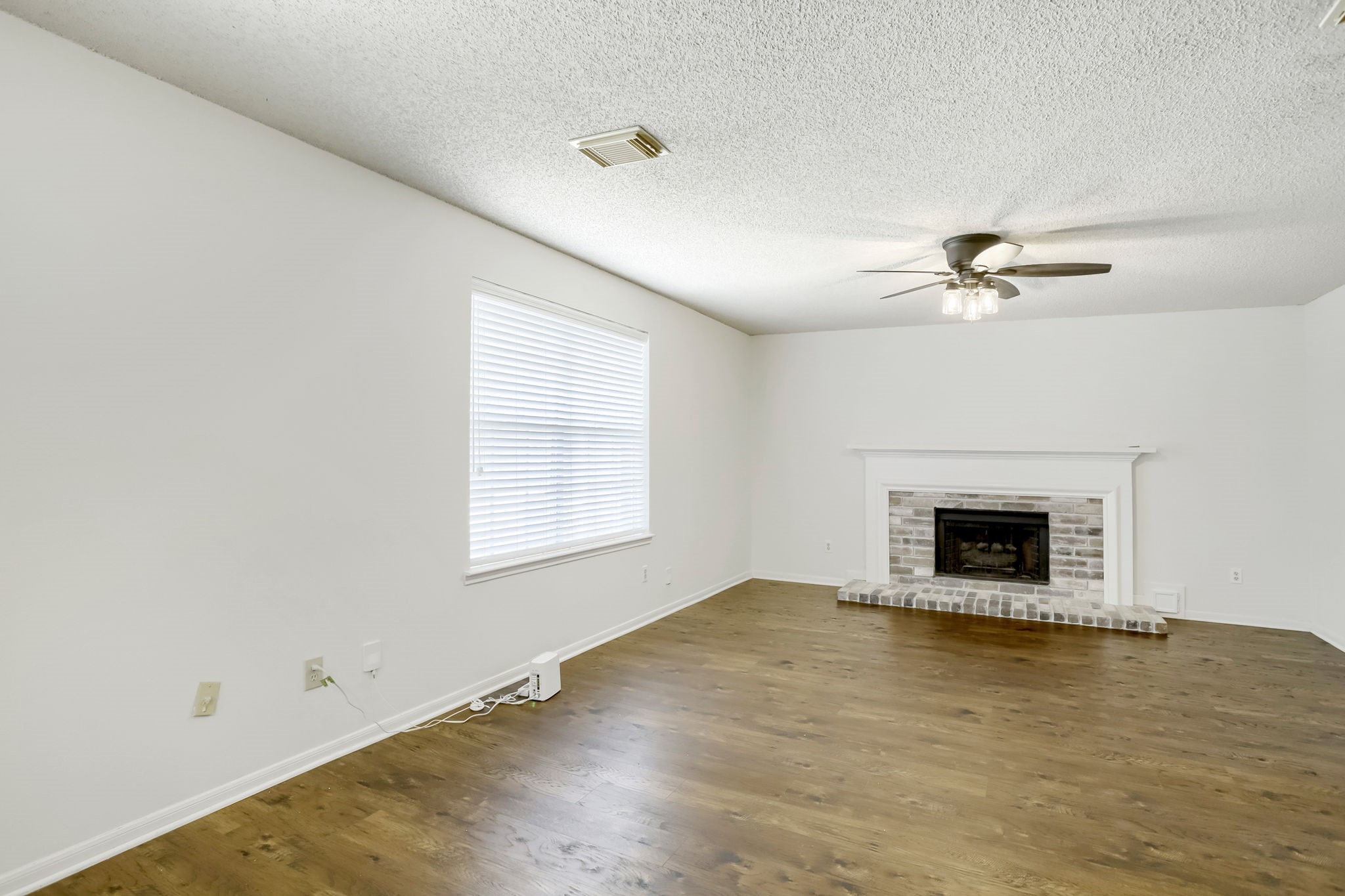10115 Wayward Wind Lane Property Photo 10