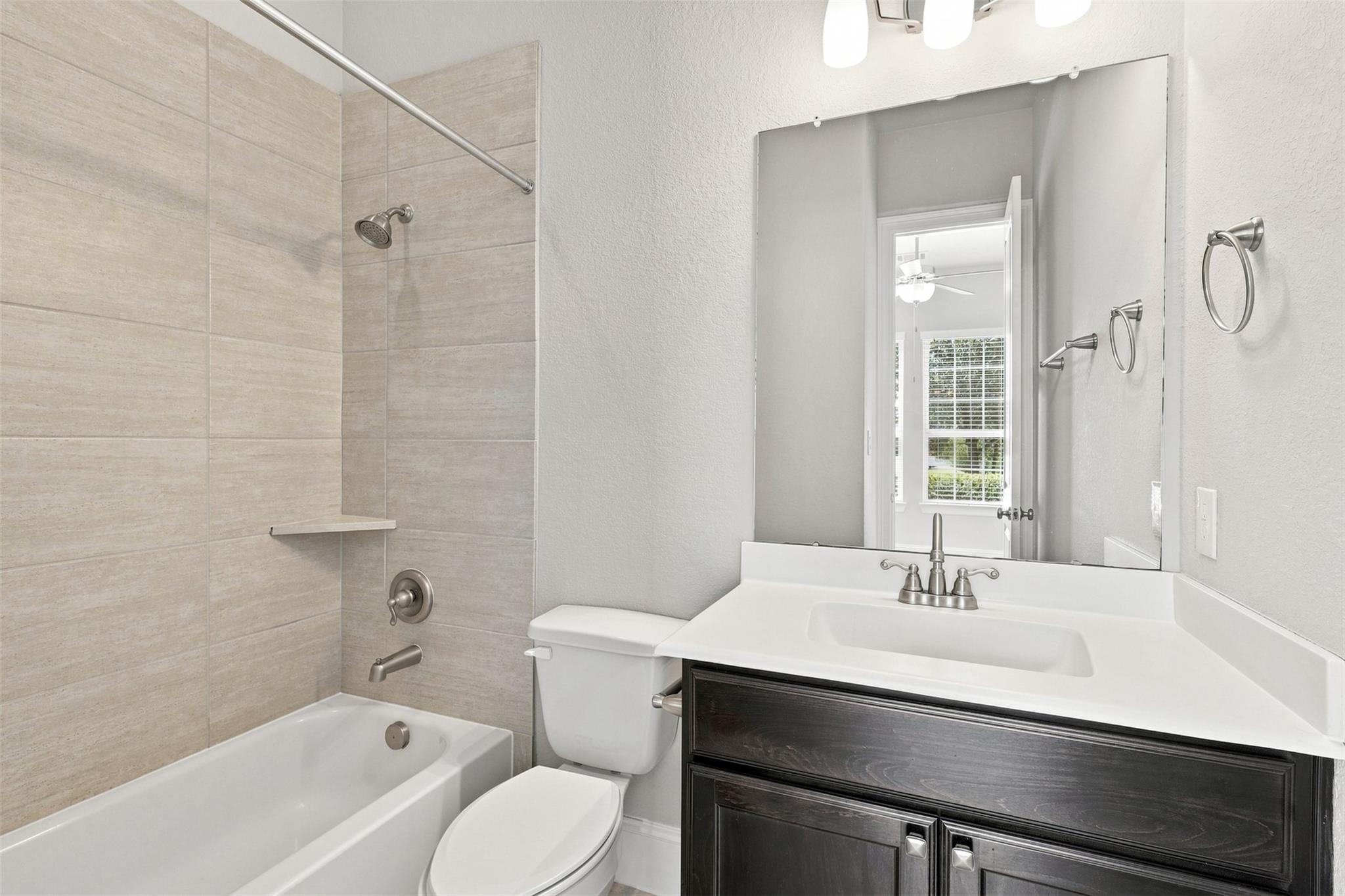 35 Gracenote Pl, The Woodlands Tx 77375 Property Photo 23