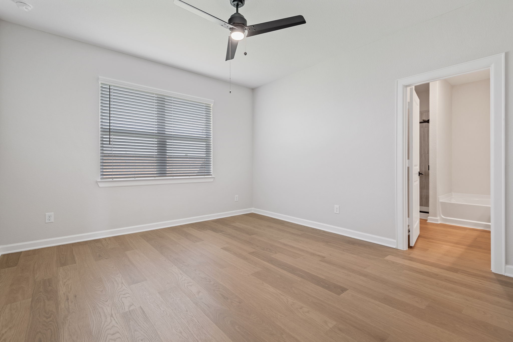 1119 Campside Drive Property Photo 12