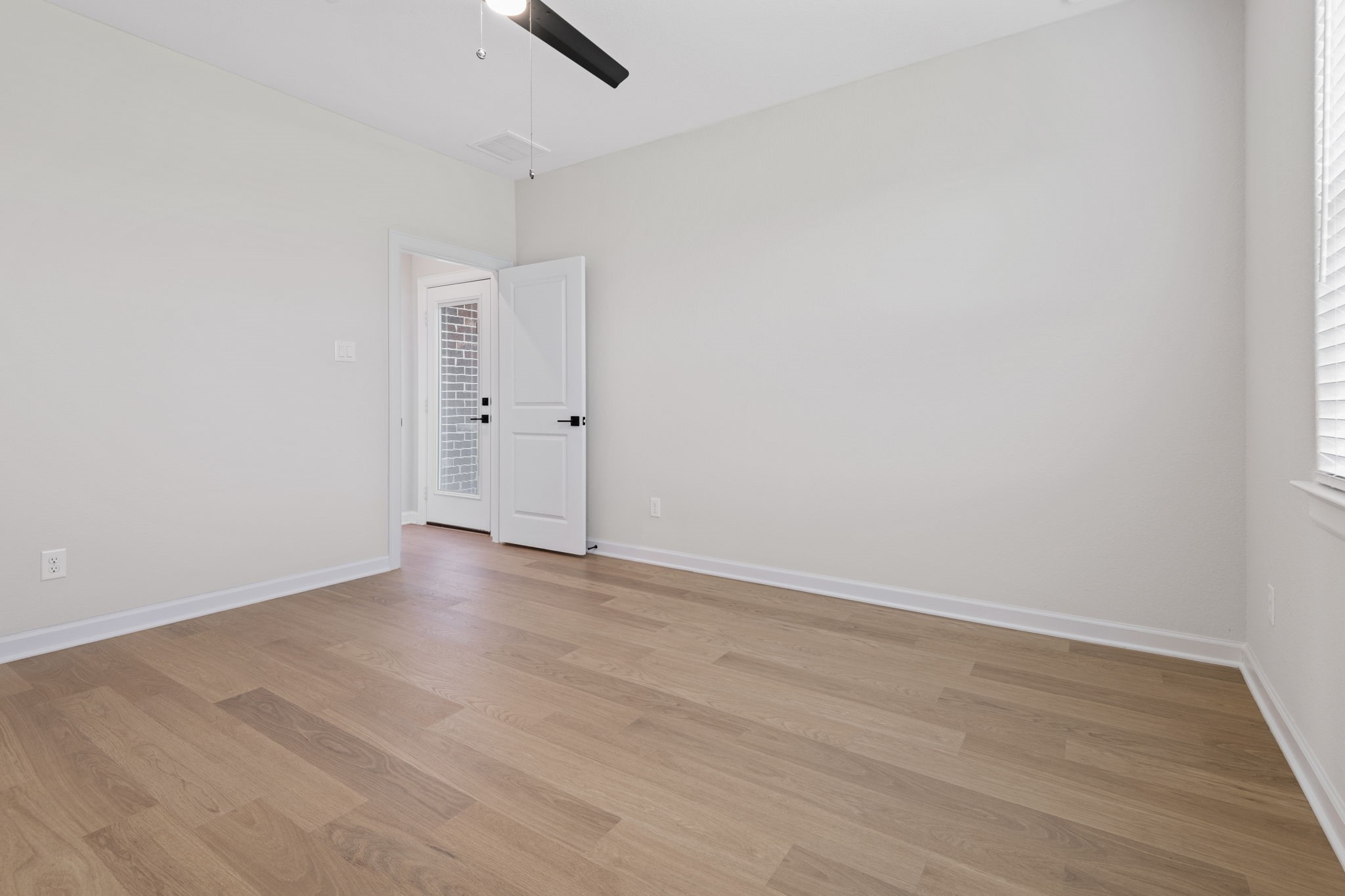 1119 Campside Drive Property Photo 13