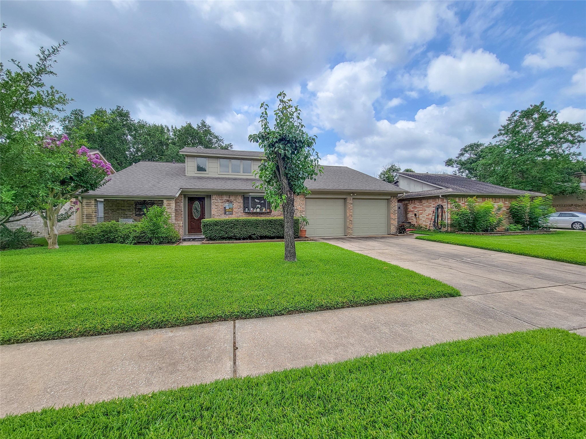 16018 Echo Hill Drive Property Photo