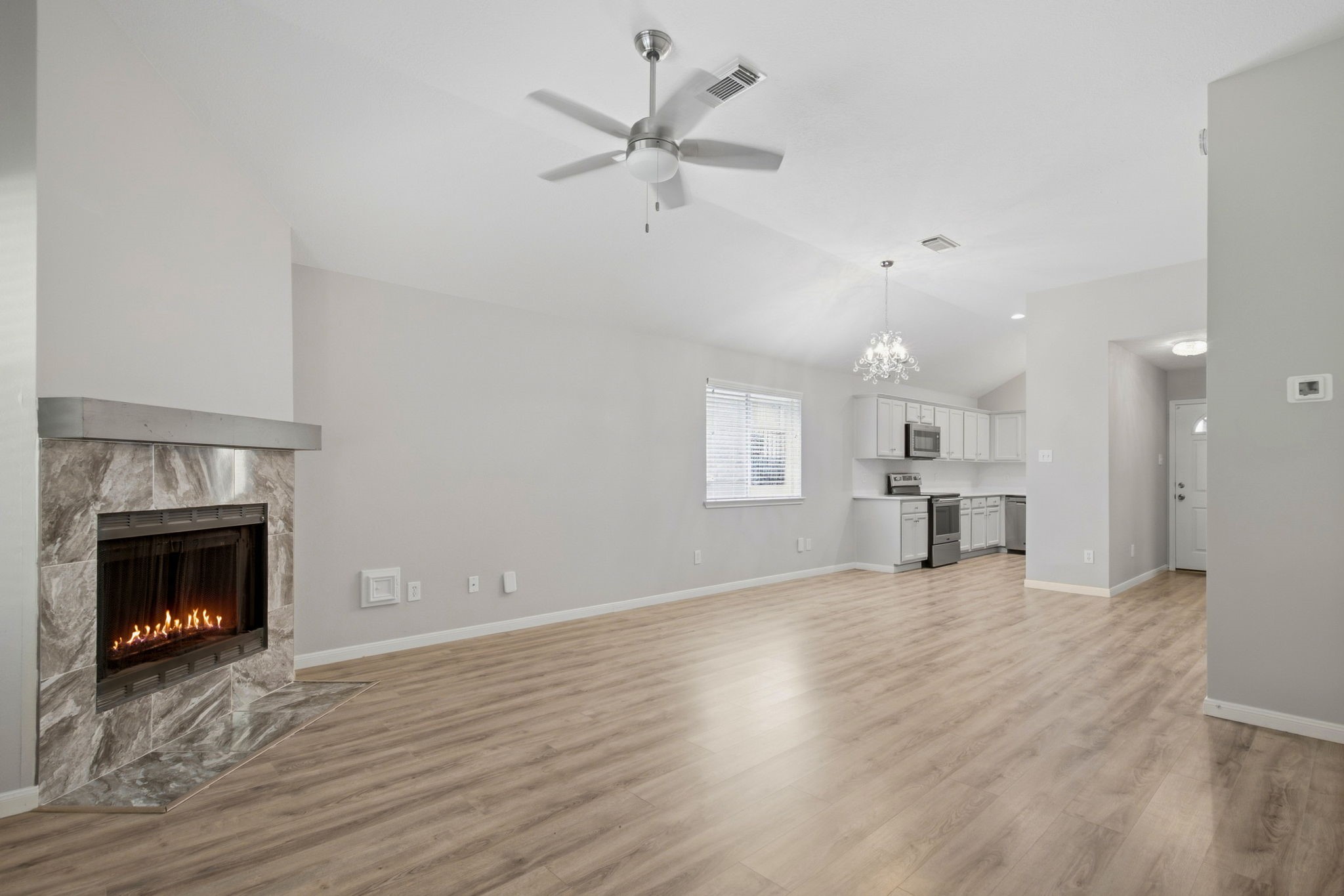117 Harbour Town Circle Property Photo 5