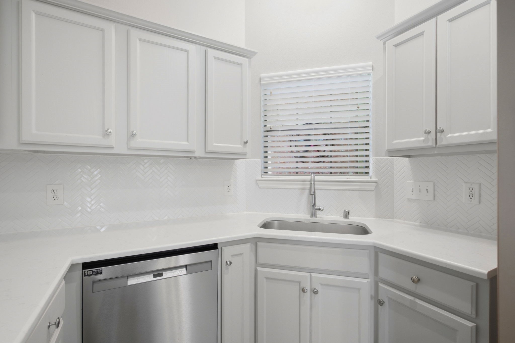 117 Harbour Town Circle Property Photo 11