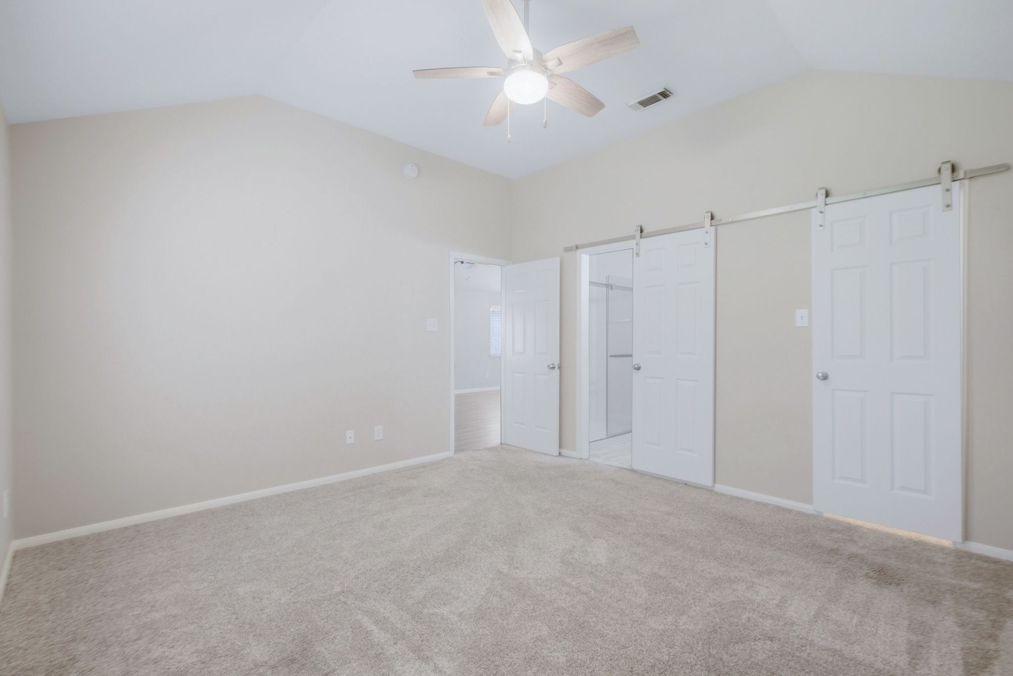 117 Harbour Town Circle Property Photo 15