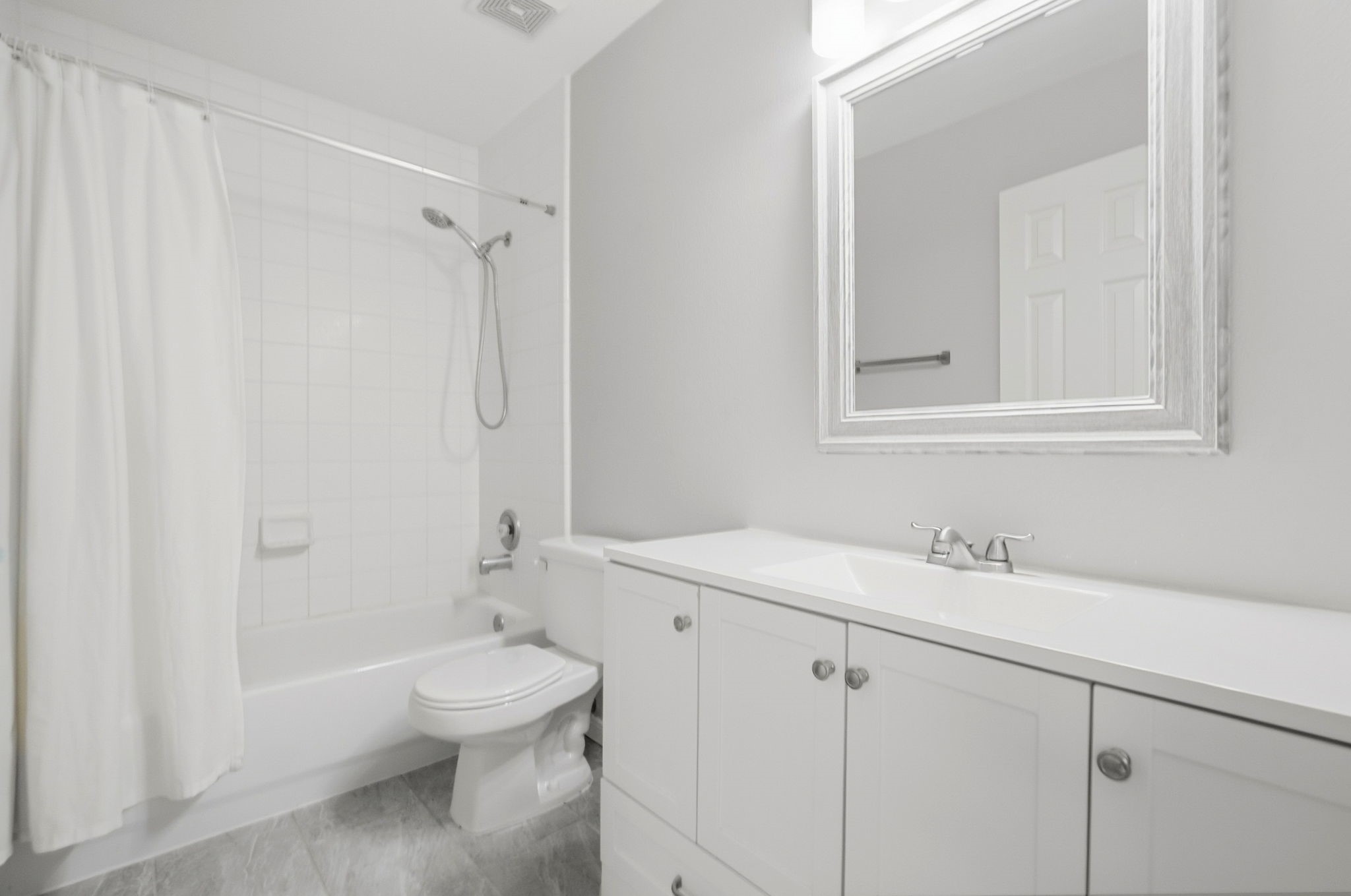 117 Harbour Town Circle Property Photo 20