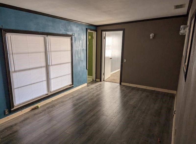 3128 Travis Street Property Photo 8