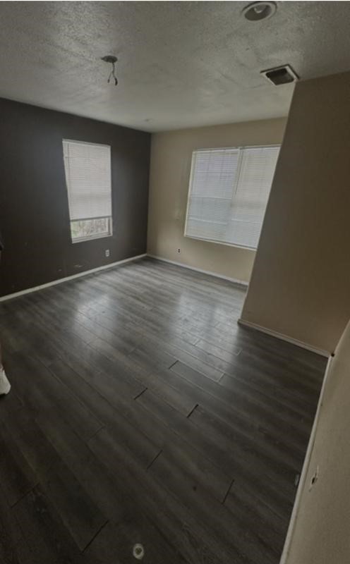 3128 Travis Street Property Photo 19