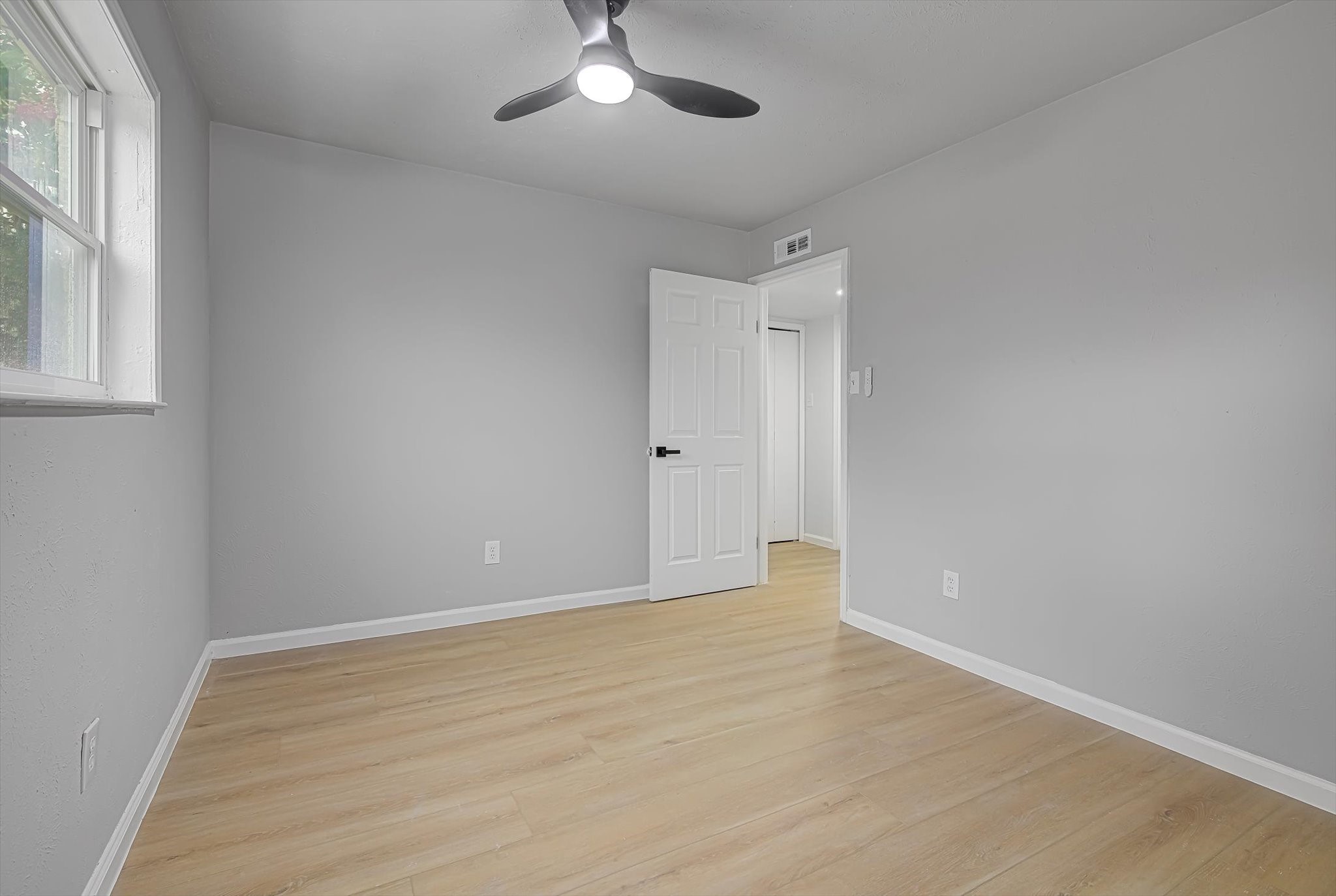 15507 Sierra Valle Drive Property Photo 30