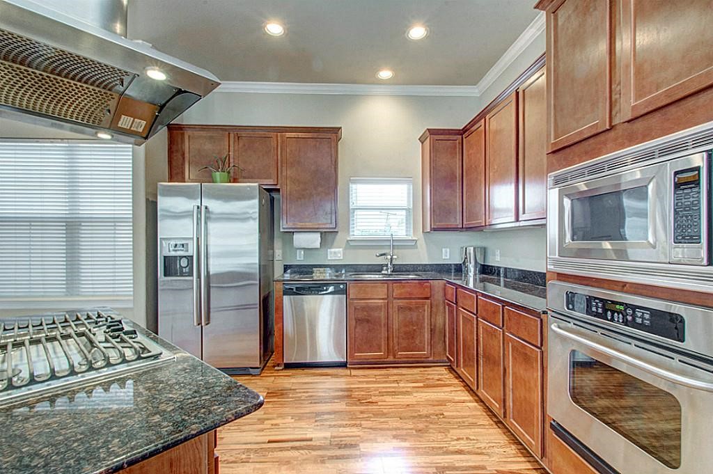 5729 Kiam Street Property Photo 3