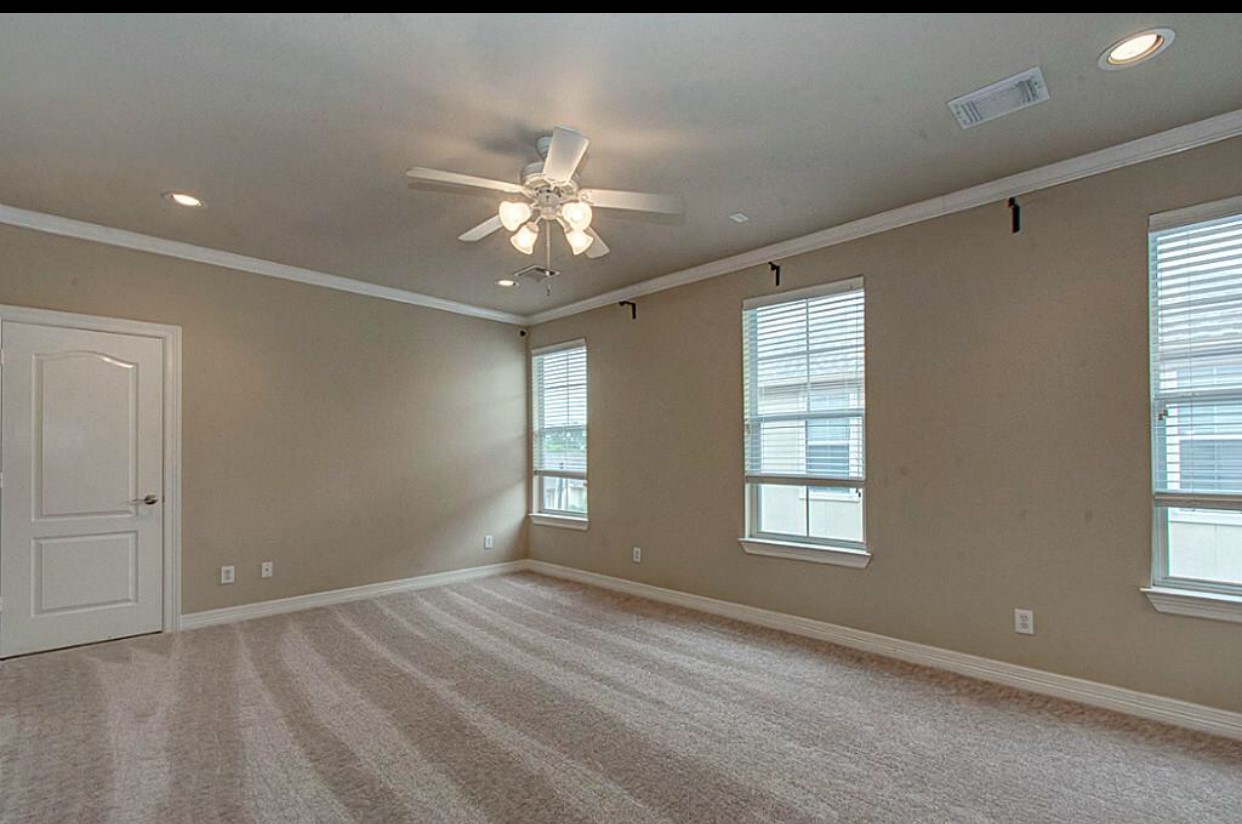 5729 Kiam Street Property Photo 7