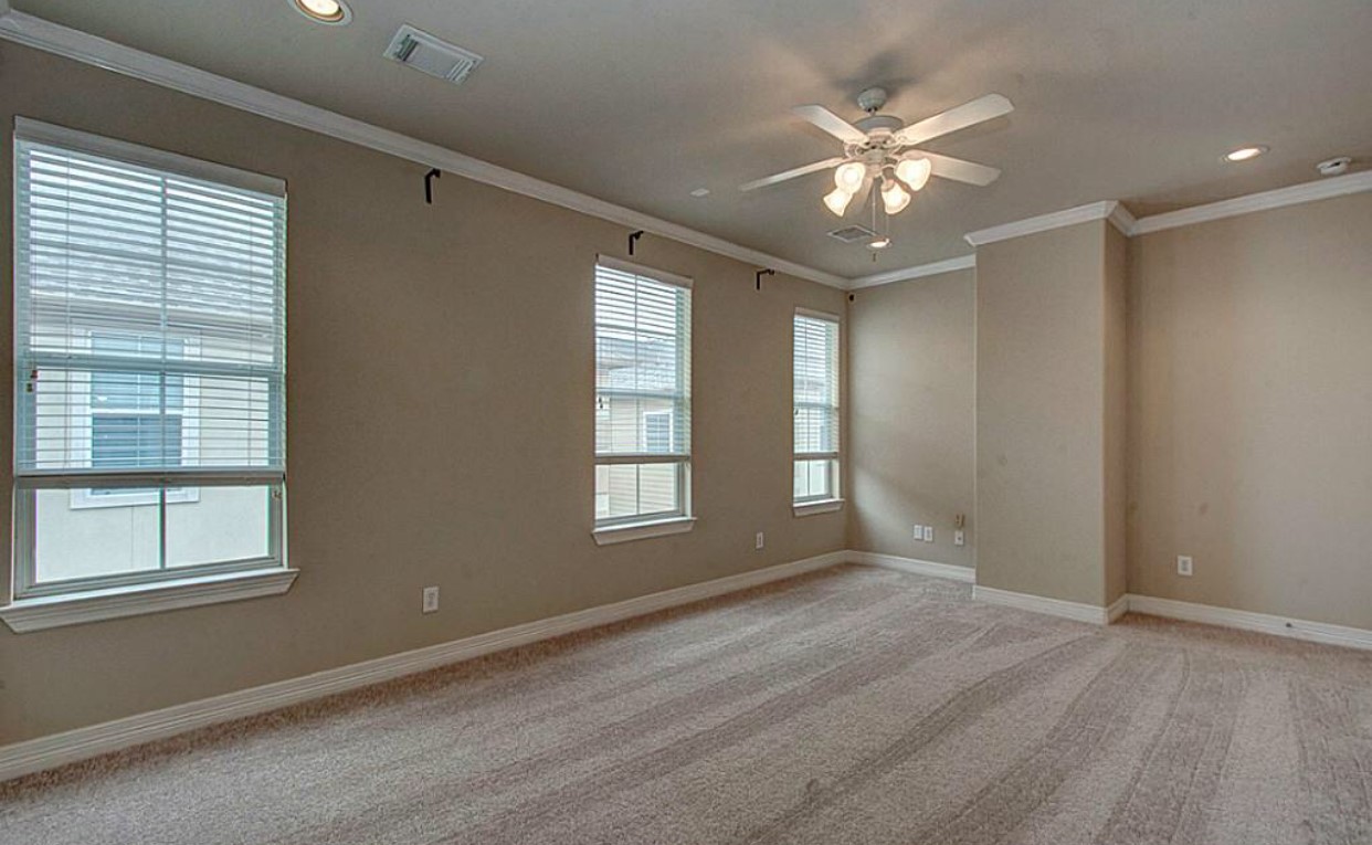 5729 Kiam Street Property Photo 10