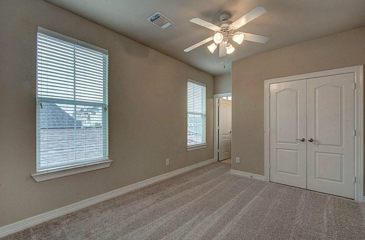 5729 Kiam Street Property Photo 12